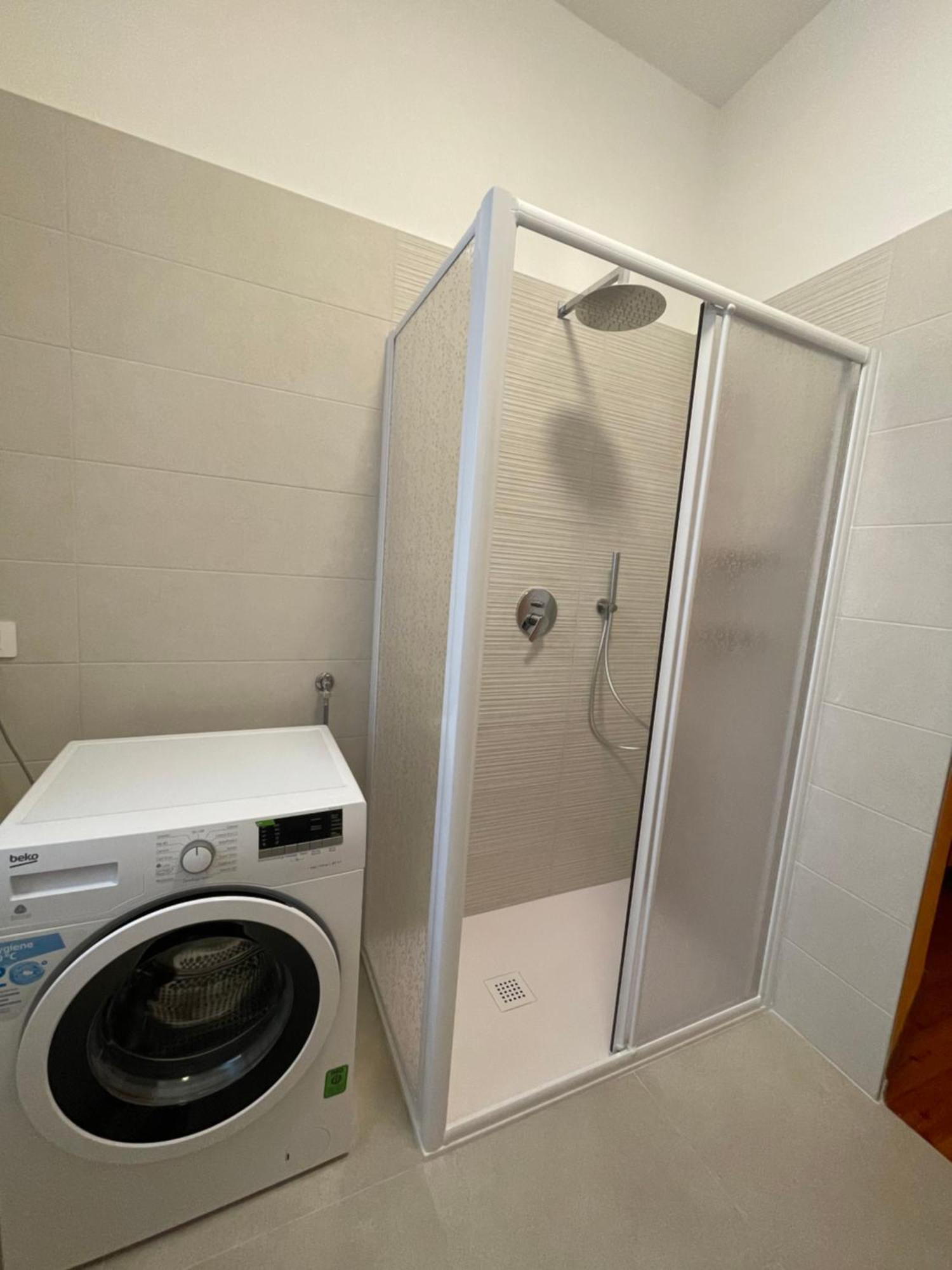 B&B Rosa Apartment Baveno Eksteriør bilde